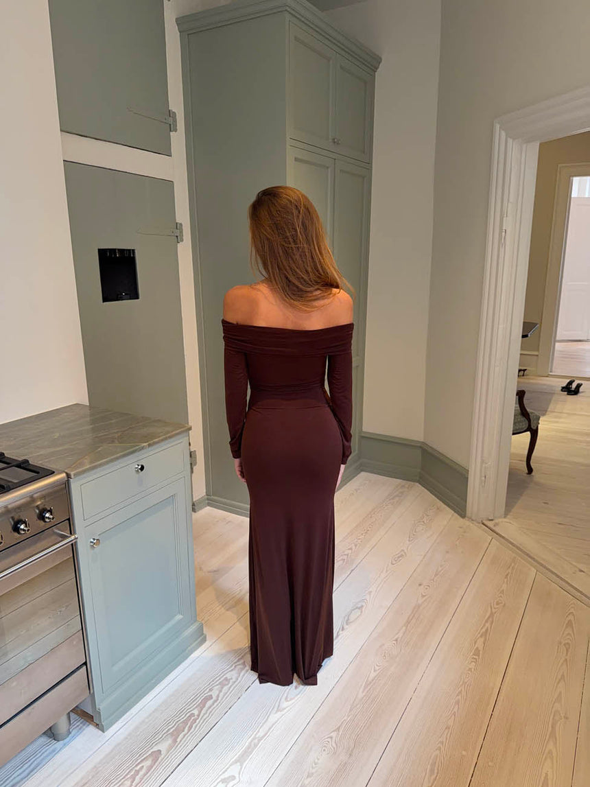 Lea long sleeve dress with gold detail - Brown