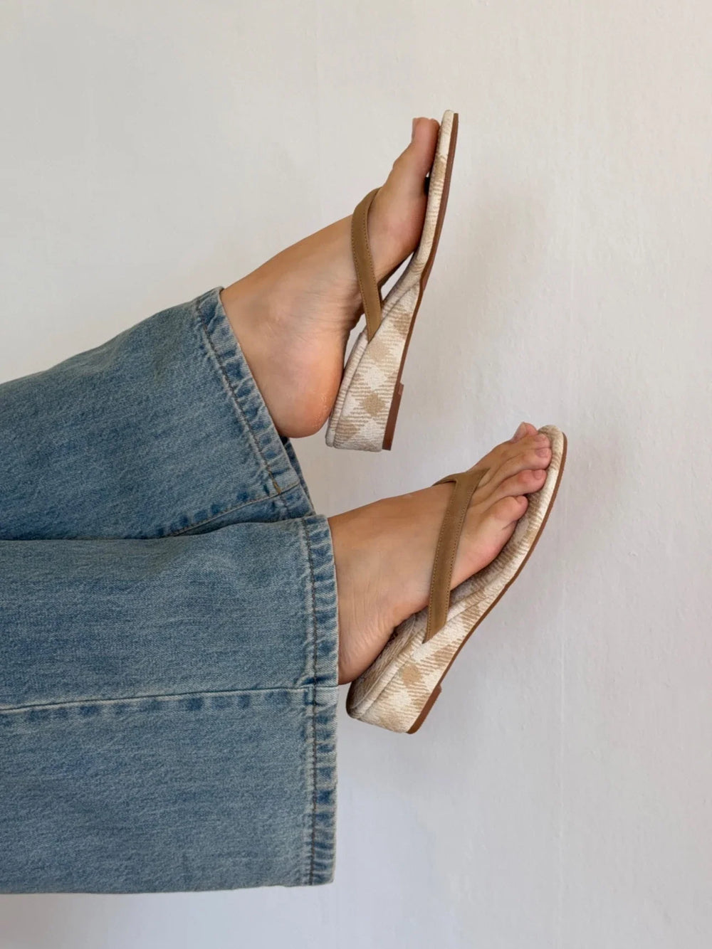 Lavina wedge heel sandal with checkers - Beige