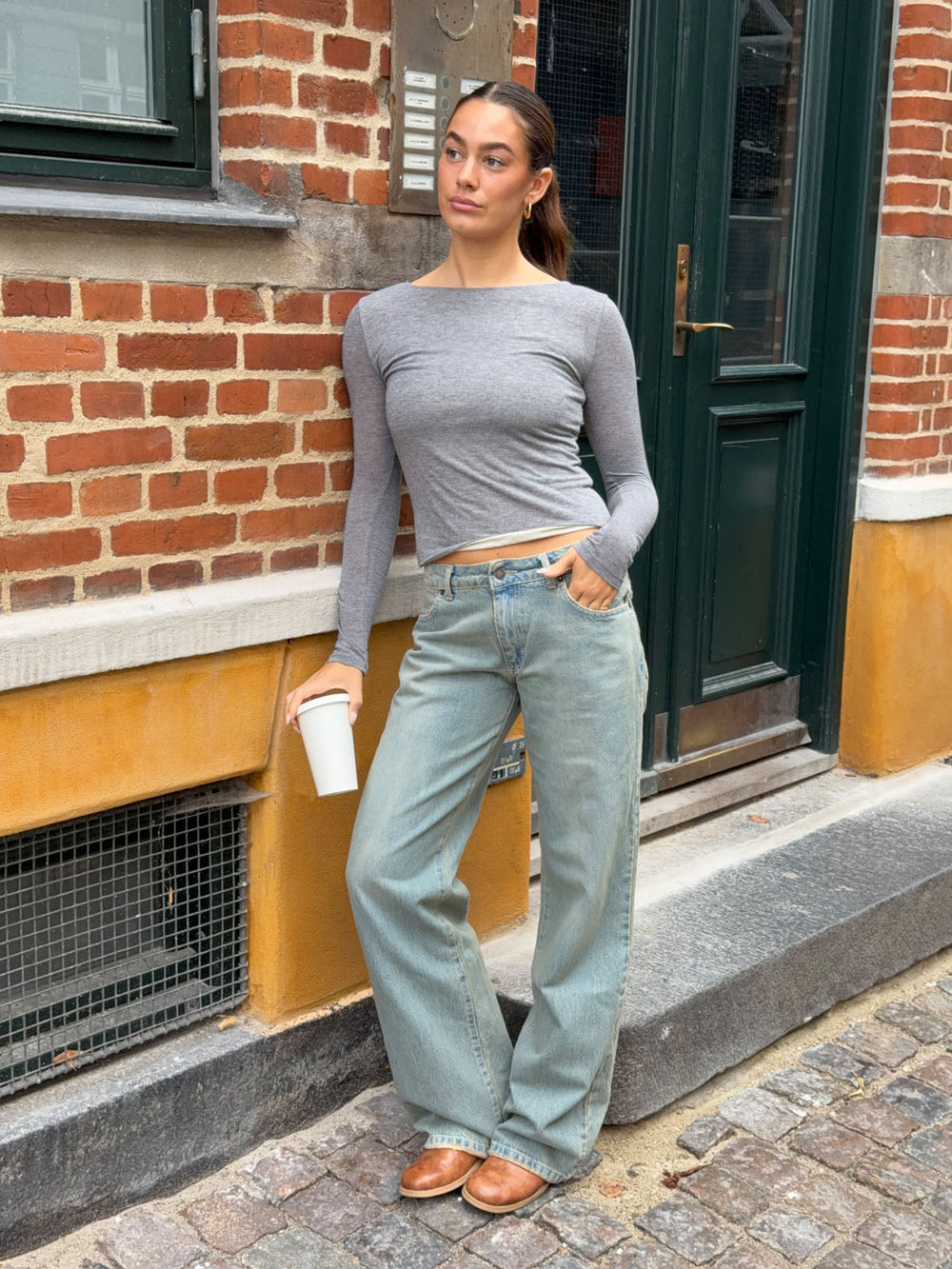 Tuva Low-Rise Jeans - Light Denim