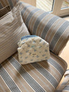 Honey small toiletry bag – White with light blue flower