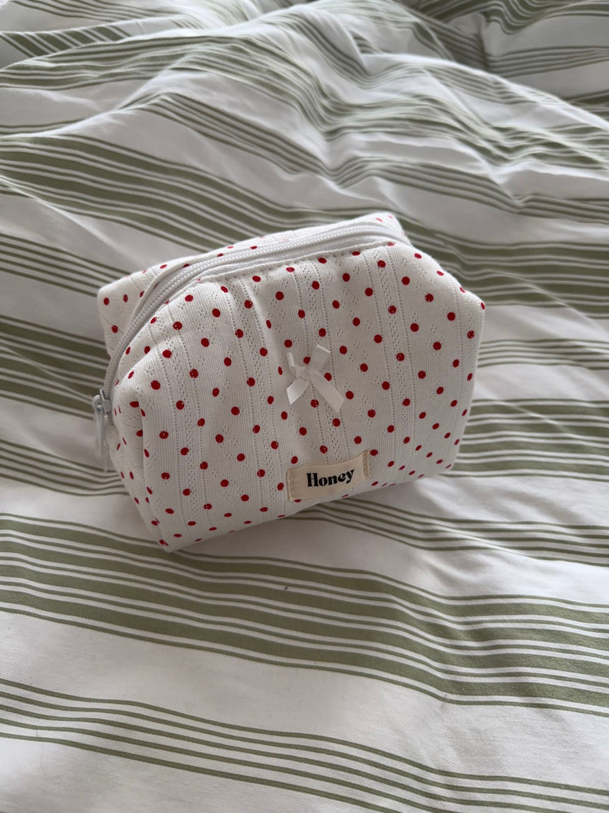 Honey small toiletry bag with polka dots – White/red