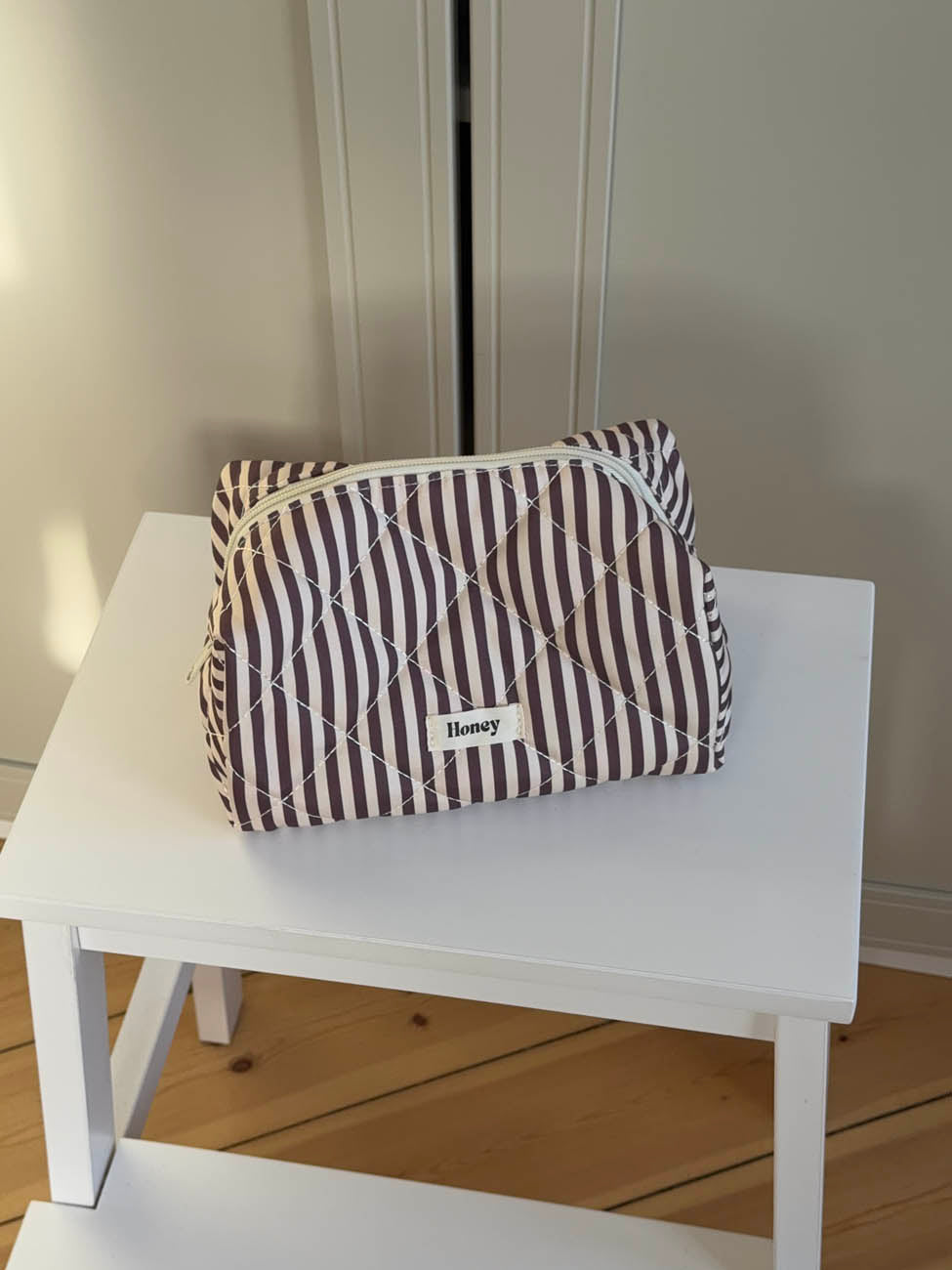 Honey large toiletry bag with stripes - Beige/brown