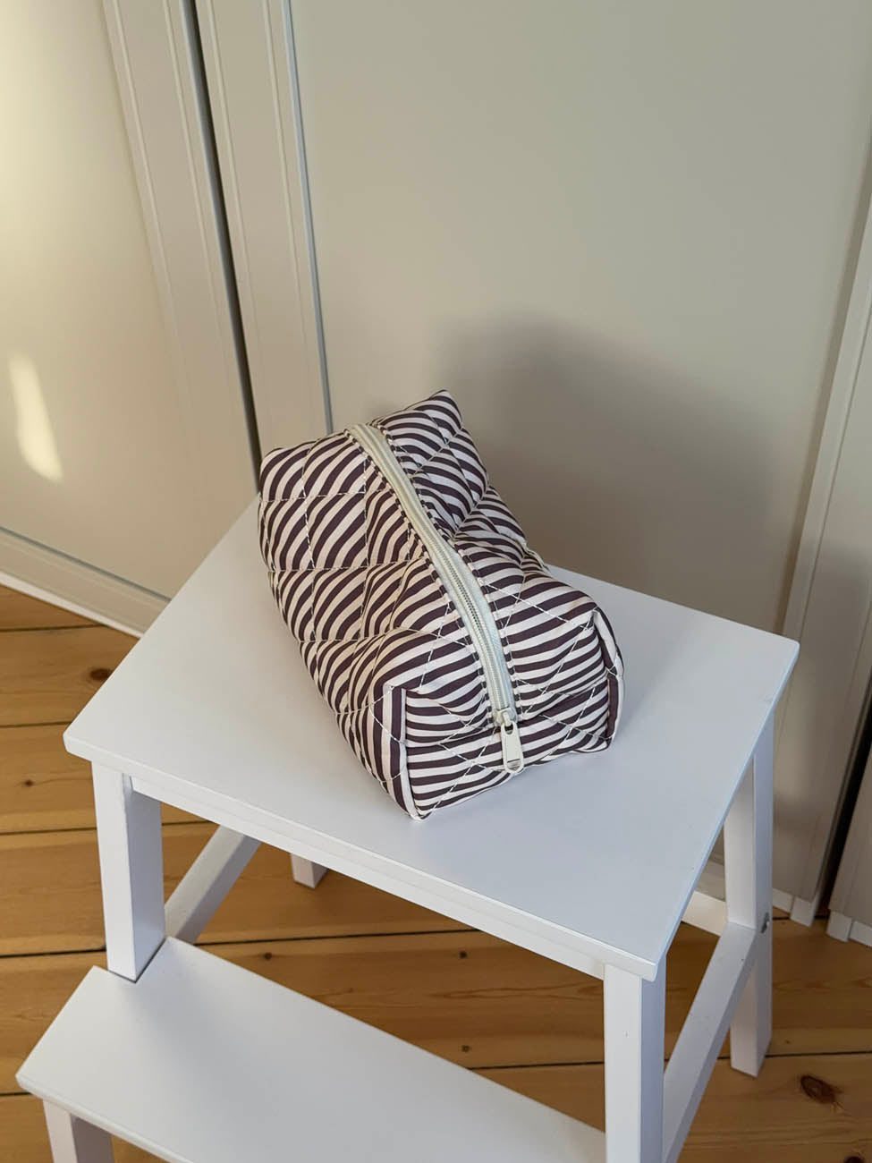 Honey large toiletry bag with stripes - Beige/brown