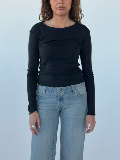 Long sleeved blouses