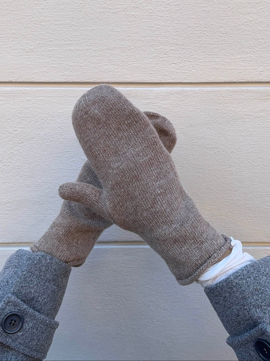 Kehlani knitted mittens - Light brown
