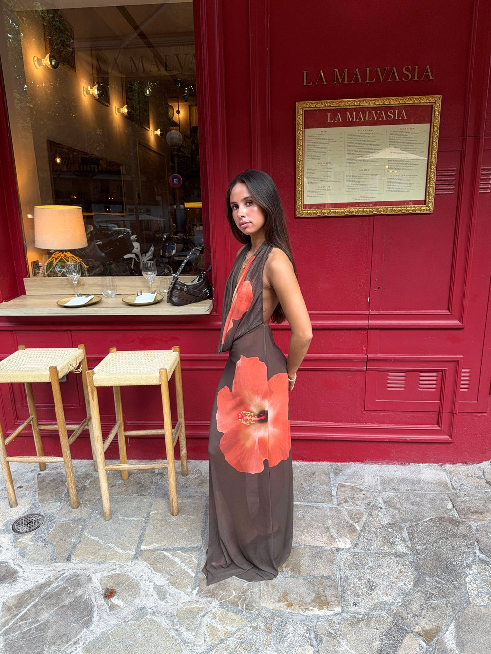 Columbine maxi dress – Brown with red flowers