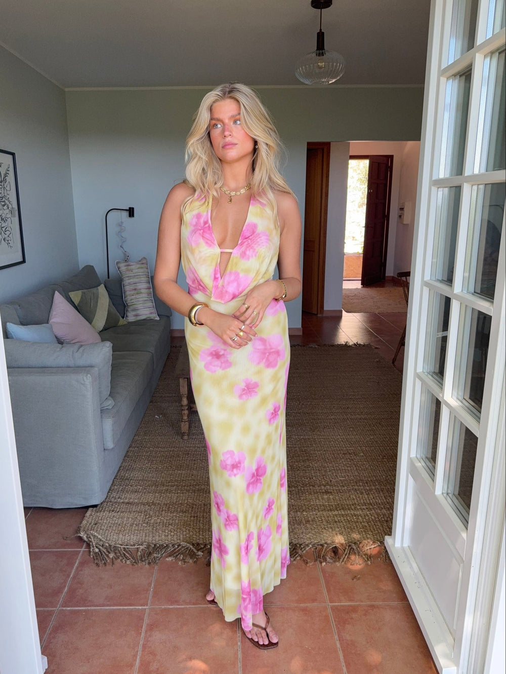 Columbine maxi dress - Yellow with pink flowers