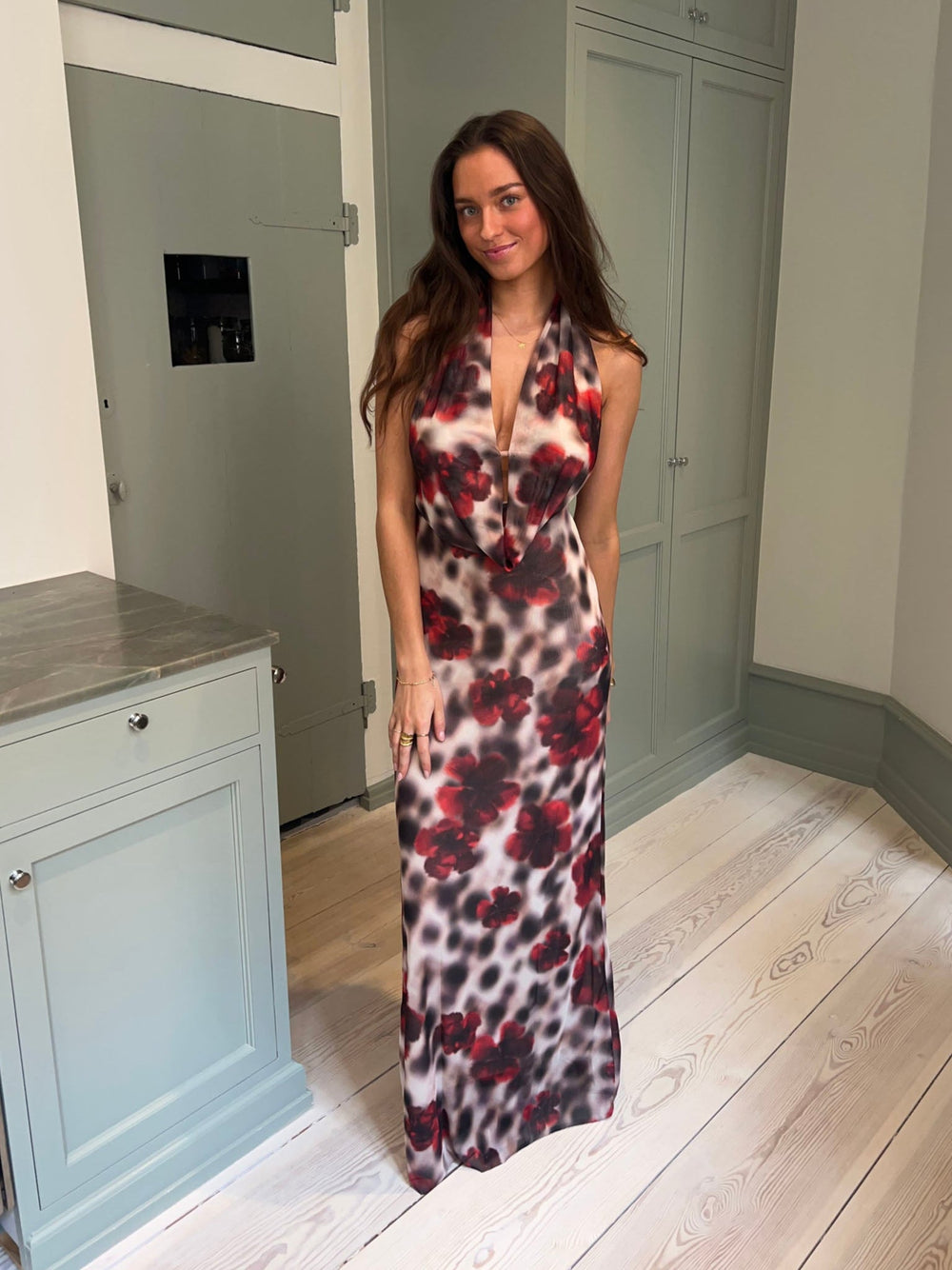 Columbine maxi dress  - White/brown with red flowers