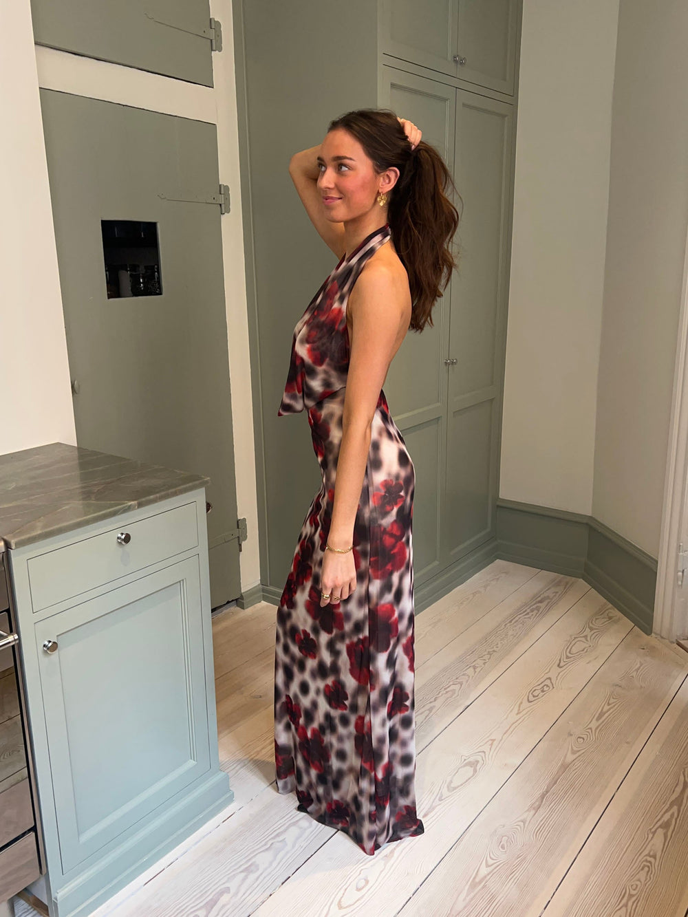 Columbine maxi dress  - White/brown with red flowers