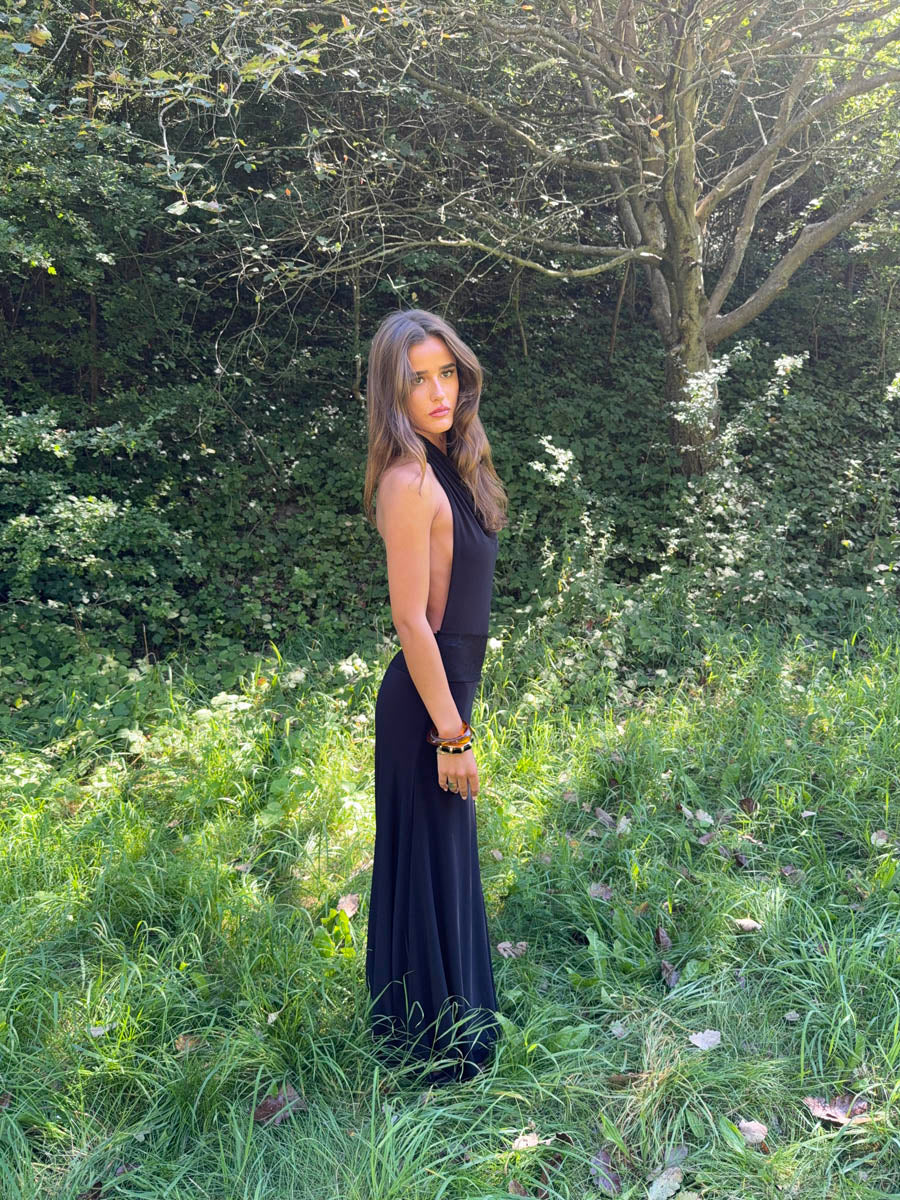 Skyla maxi dress with open back - Black