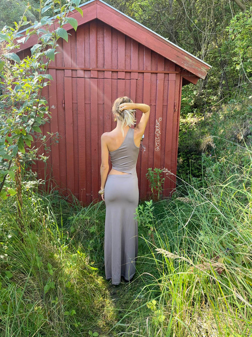 Baili maxi dress with cut out - Beige