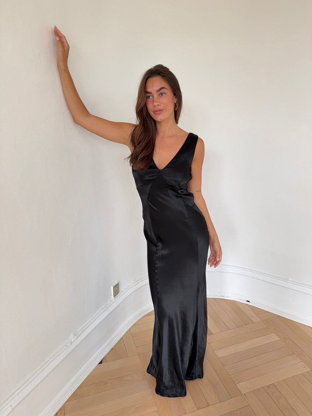 Miana maxi satin dress - Black