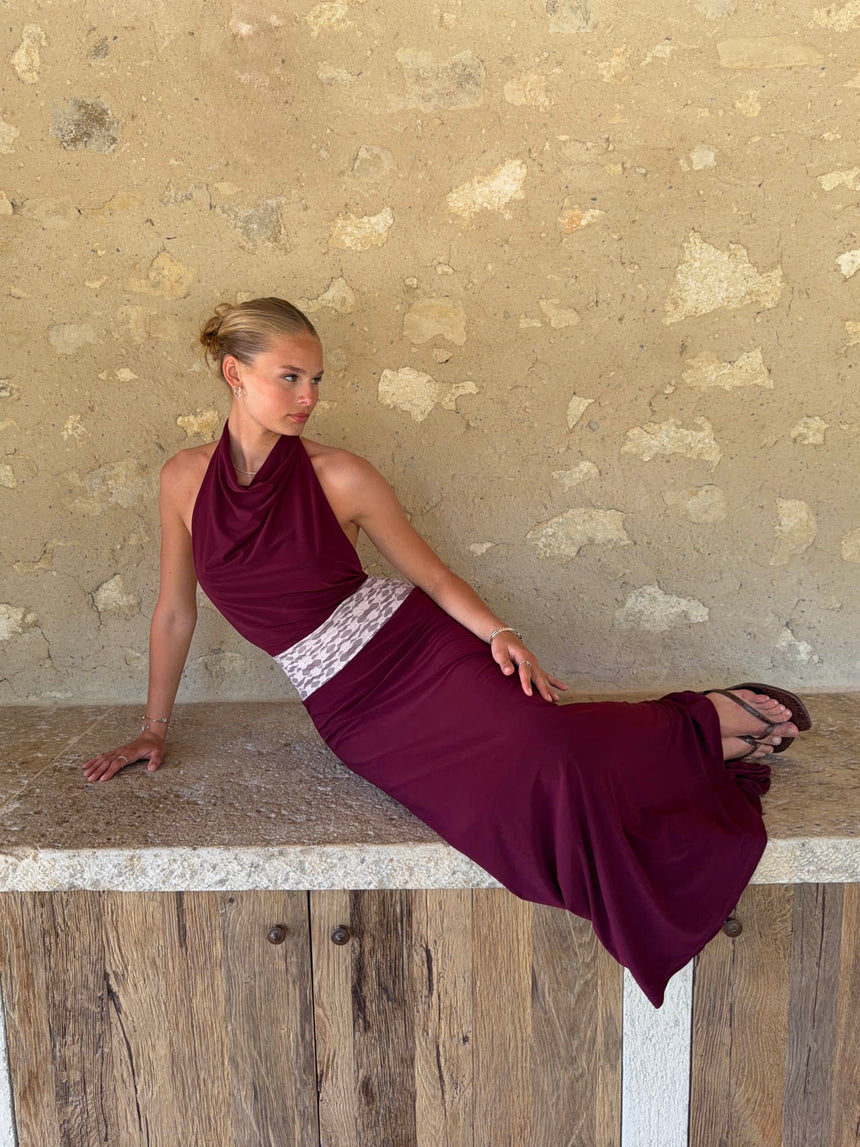Skyla maxikjole med åben ryg - Bordeaux/pink