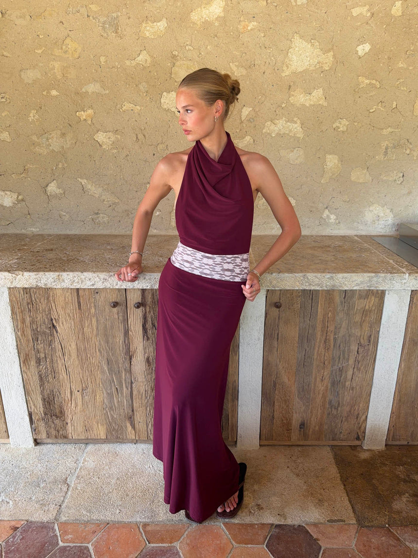 Skyla maxidress with open back - Bordeaux/pink