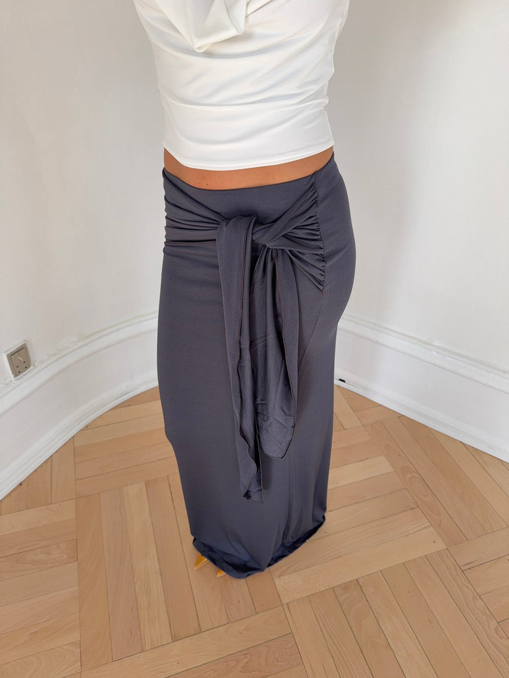 Stella maxi skirt with ties - Dark grey