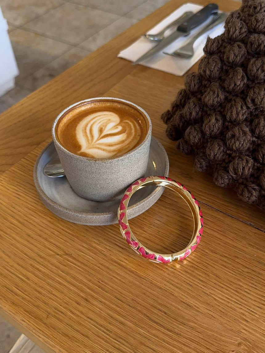 Arna bracelet with pattern – Pink/gold