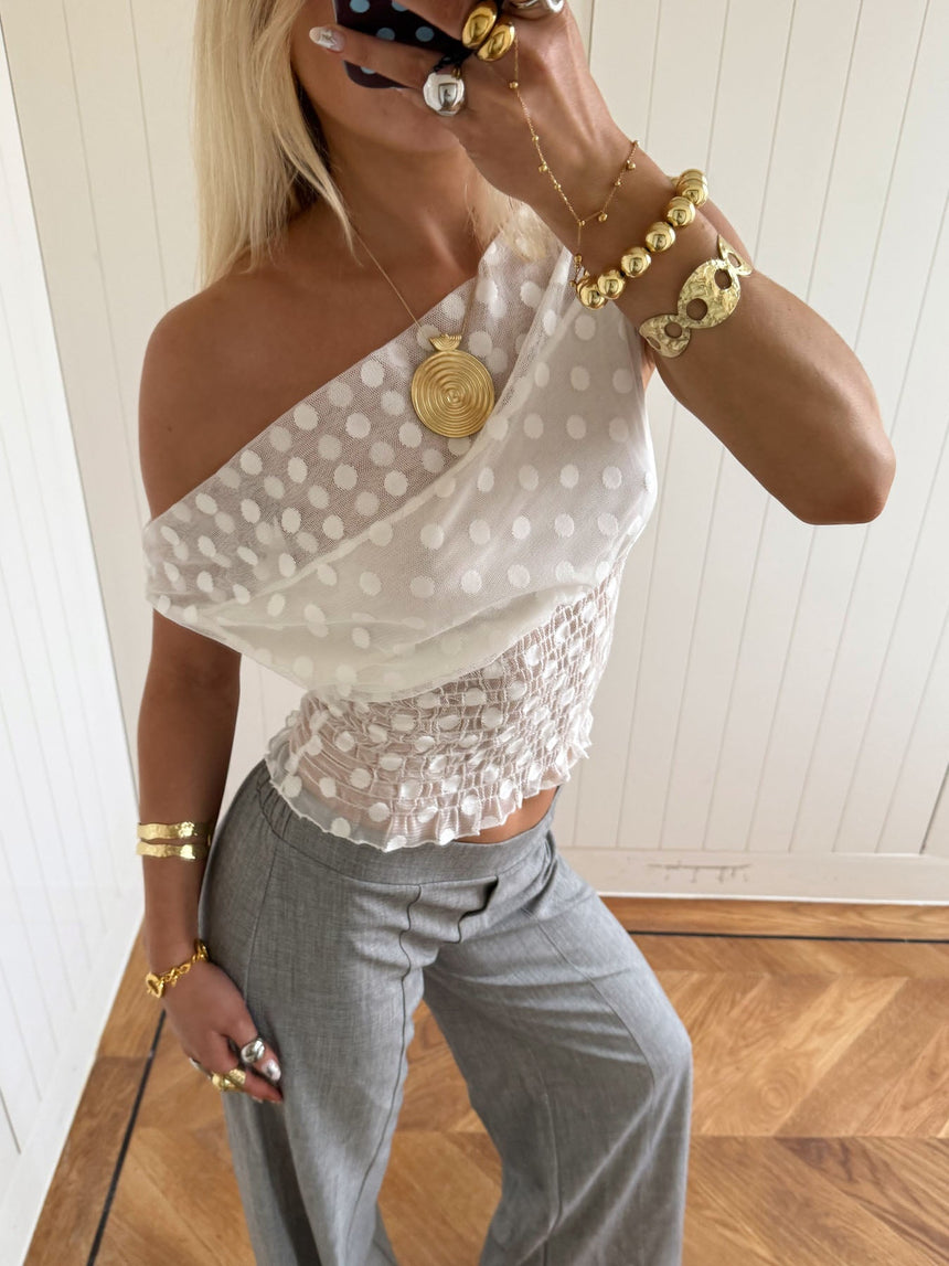 Scandivv mesh top with polka dots – White