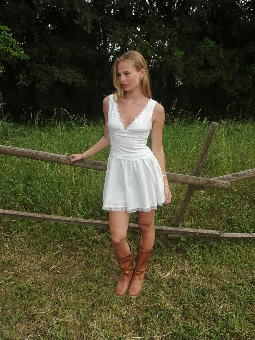 Linoa mini dress with lace - White