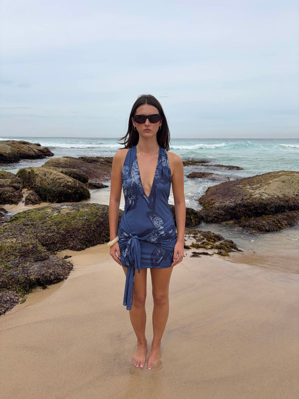 Pau halterneck dress with flowers - Navy