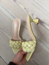 Yasmin woven mules – Light Yellow