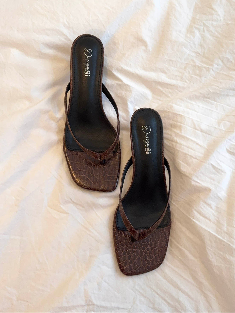Safine mules with crocodile print – Brown