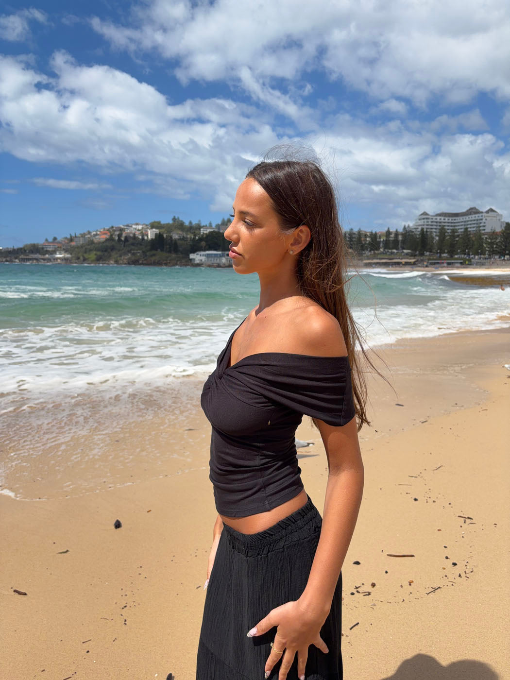 Abigail off shoulder top - Black – Designbysi.se