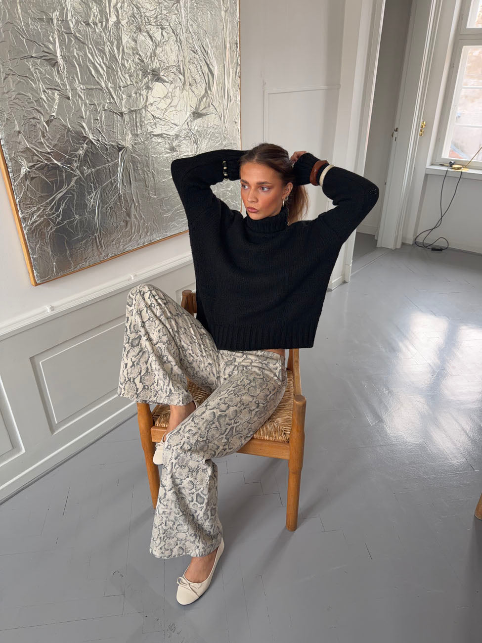 Valdamara oversized turtleneck - Black