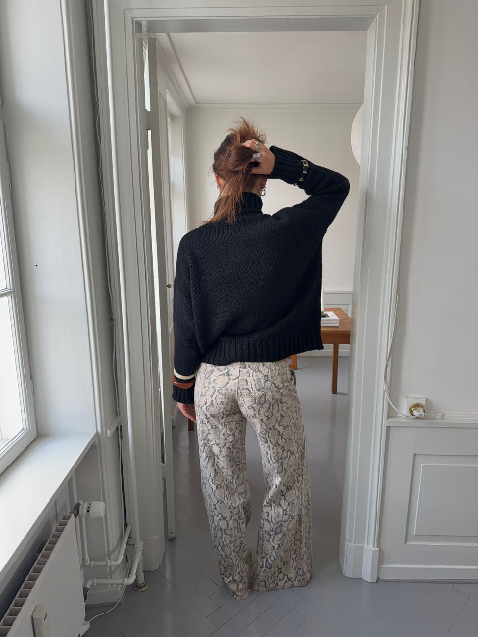 Valdamara oversized turtleneck - Black