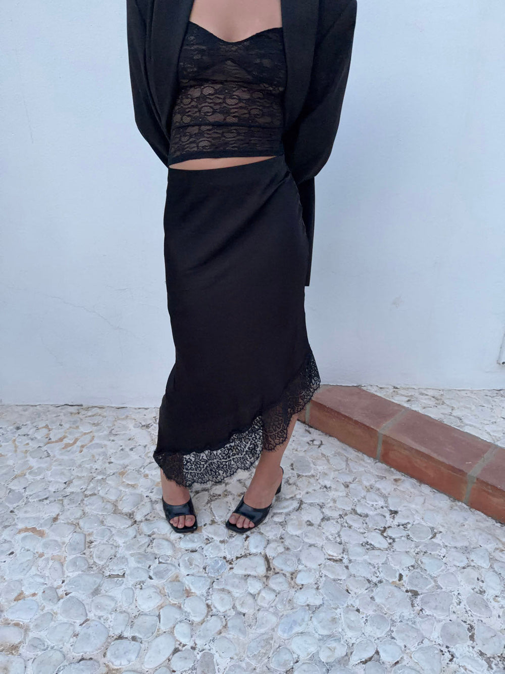 Fima satin skirt with lace - Black