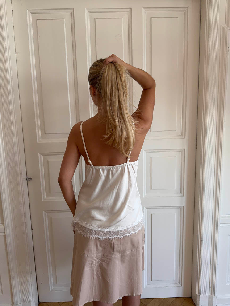 Daniana satin top with lace - White