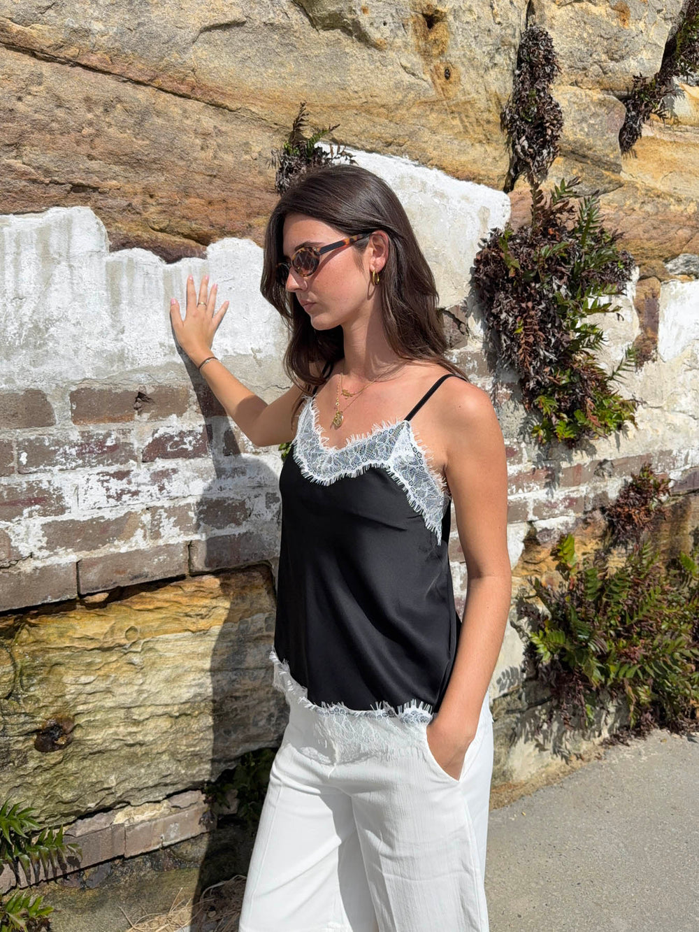 Daniana satin top with lace - Black