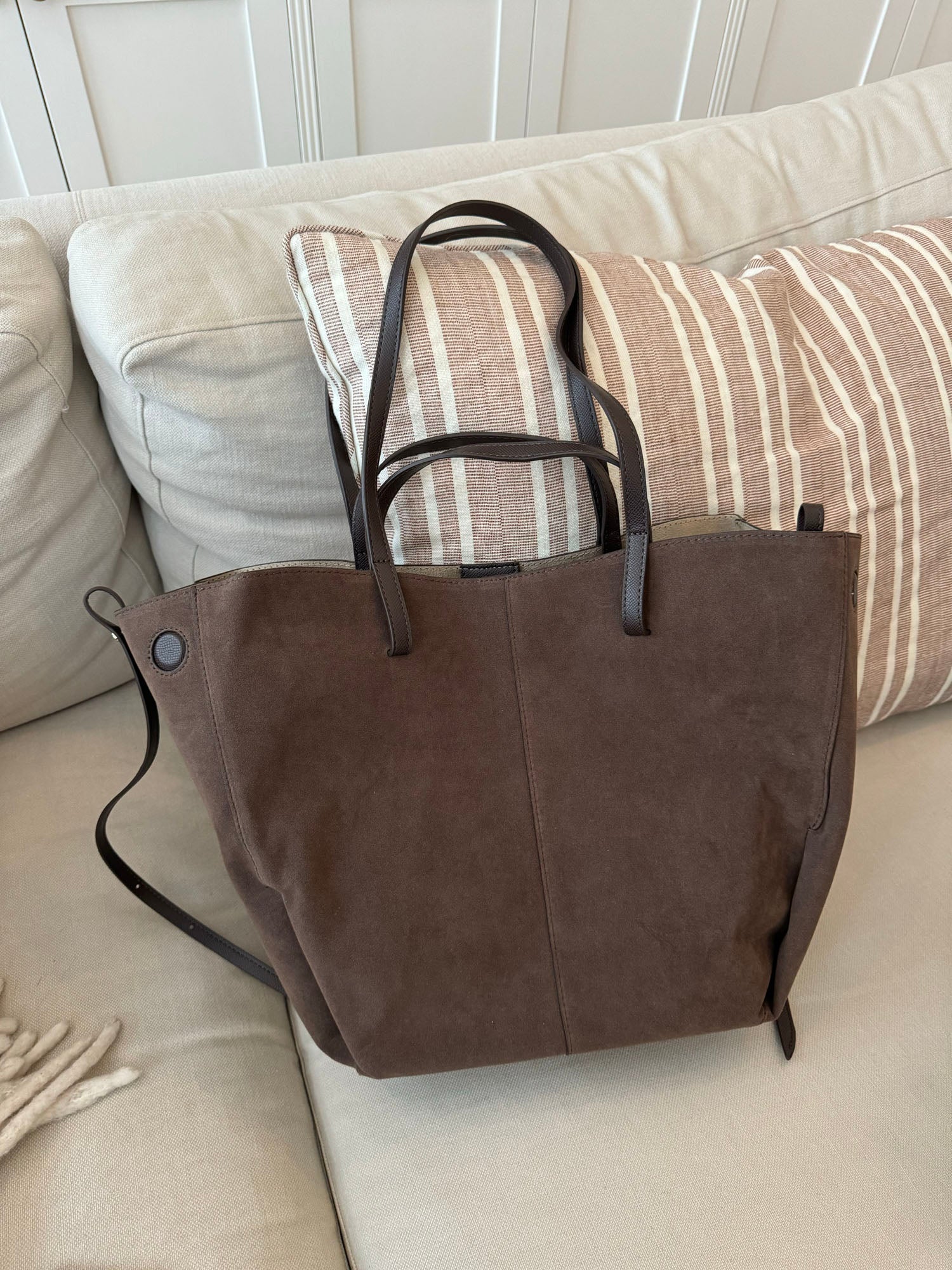 Bergen suede shoulder bag Brown –