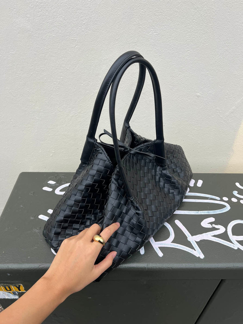 Milu woven handbag - Black