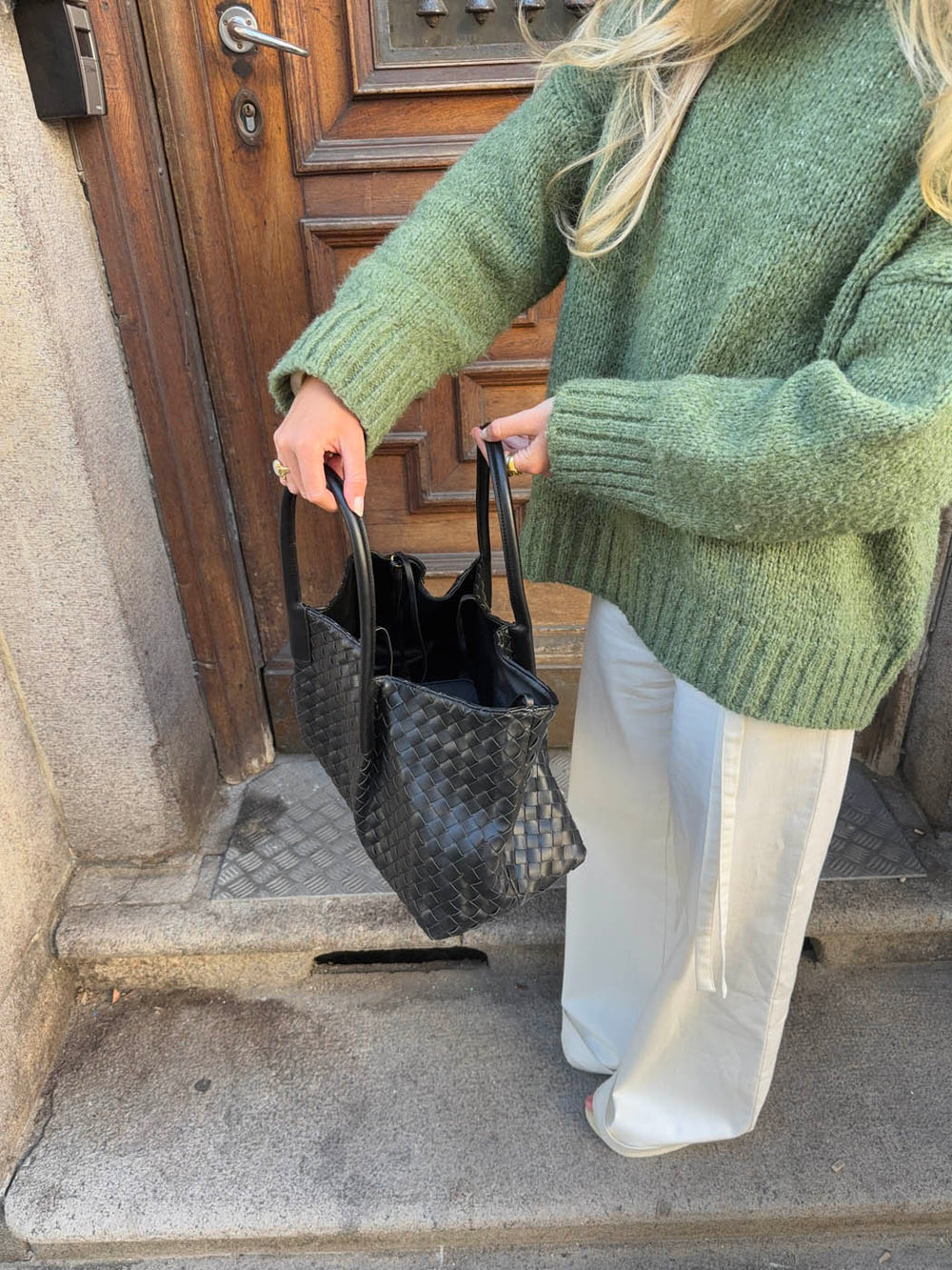 Milu woven handbag - Black