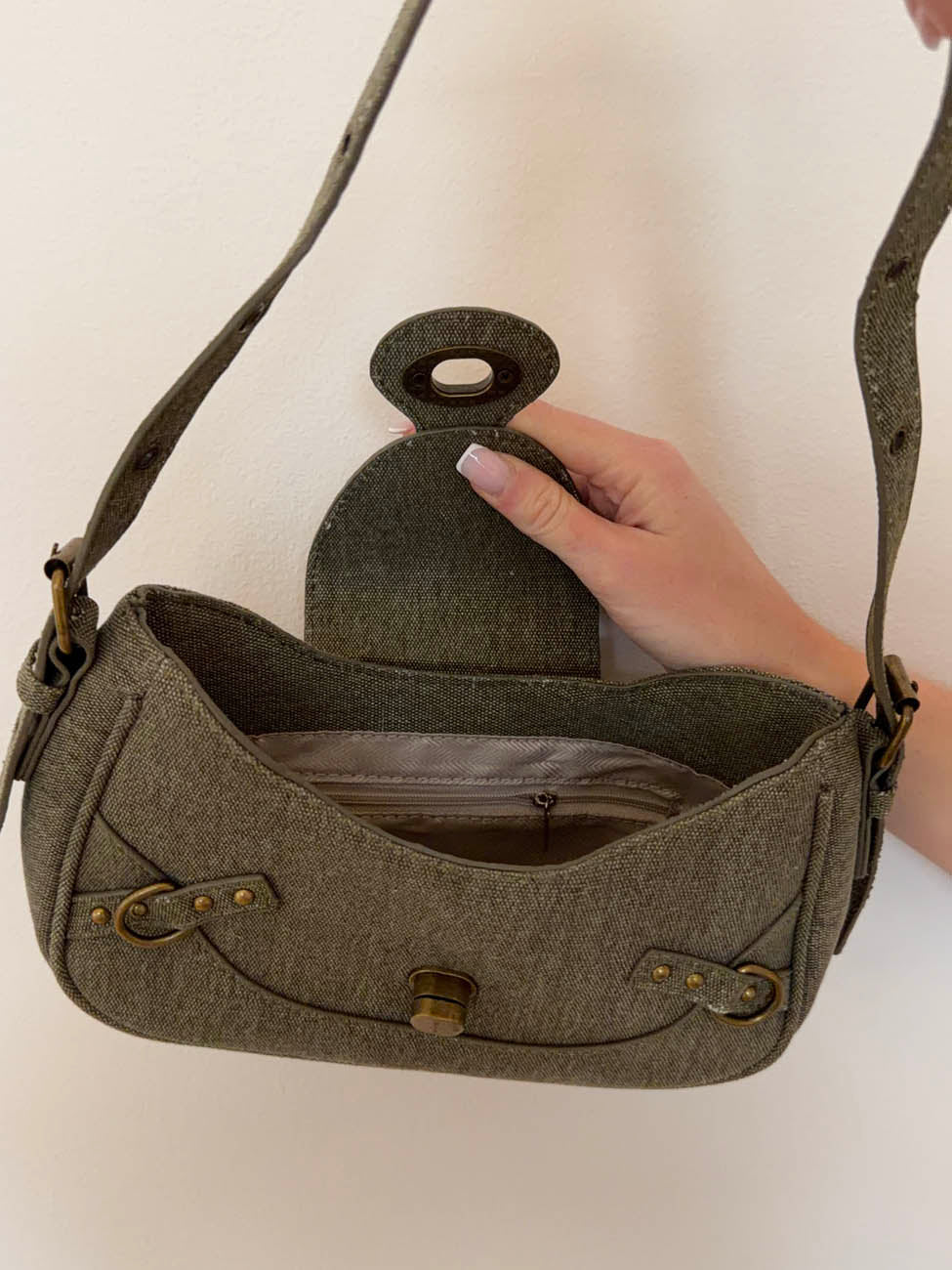 Alessia shoulder bag with details - Green
