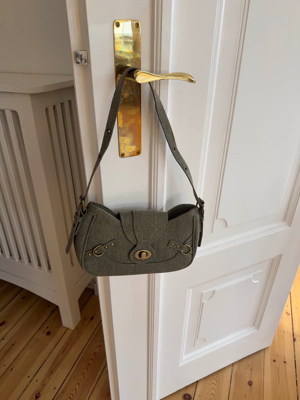 Alessia shoulder bag with details - Green