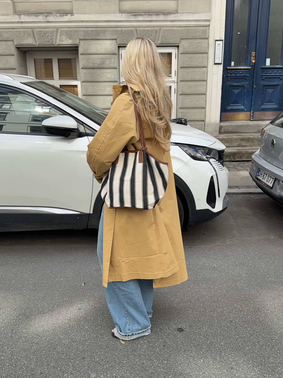 Enna shoulder bag with stripes - White/navy