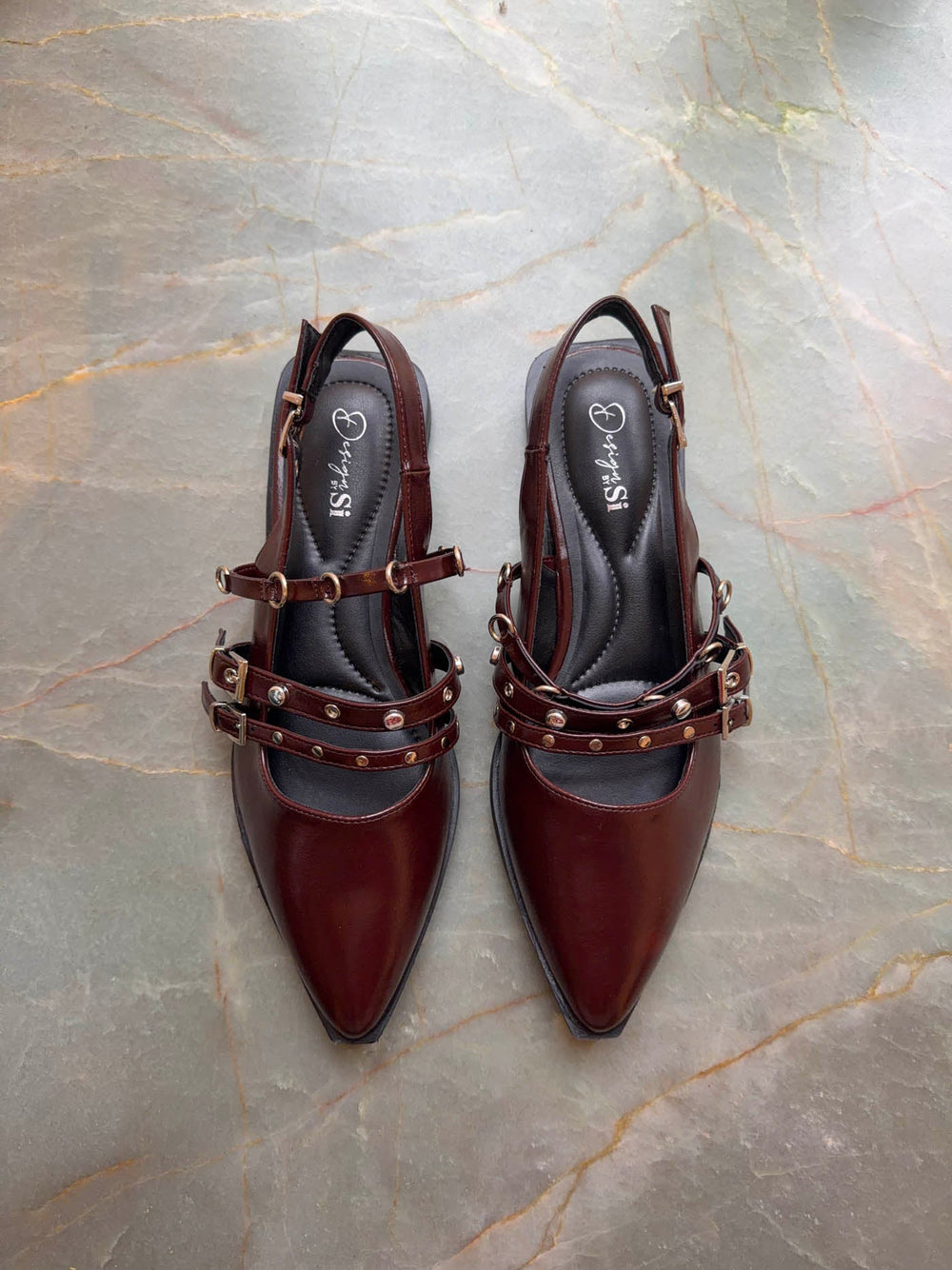 Saga slingback sandals with buckle details – Dark Red