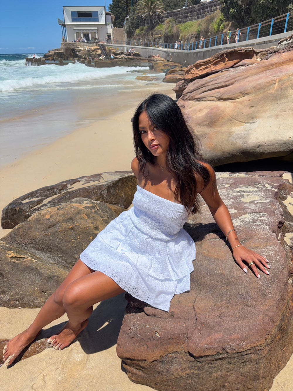 Lissy smock dress - White embroidery