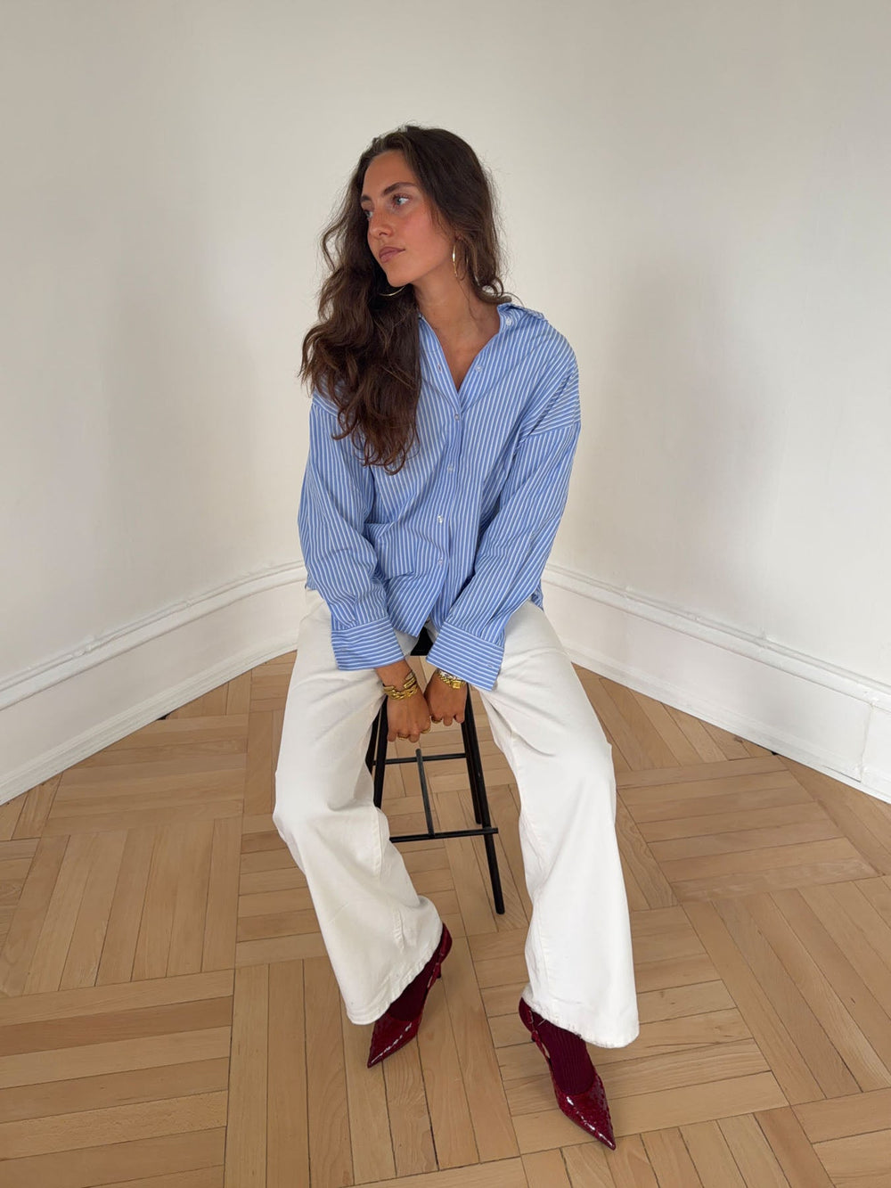Vicka striped shirt with open back - Light blue/white