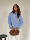 Vicka striped shirt with open back - Light blue/white