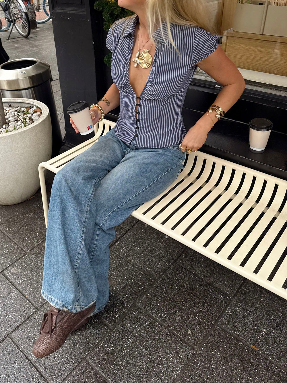 Scandivv striped shirt with cut out - Grey/white