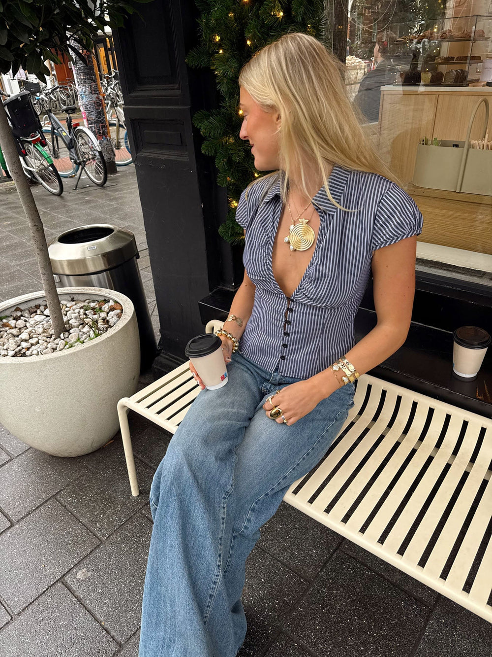 Scandivv striped shirt with cut out - Grey/white