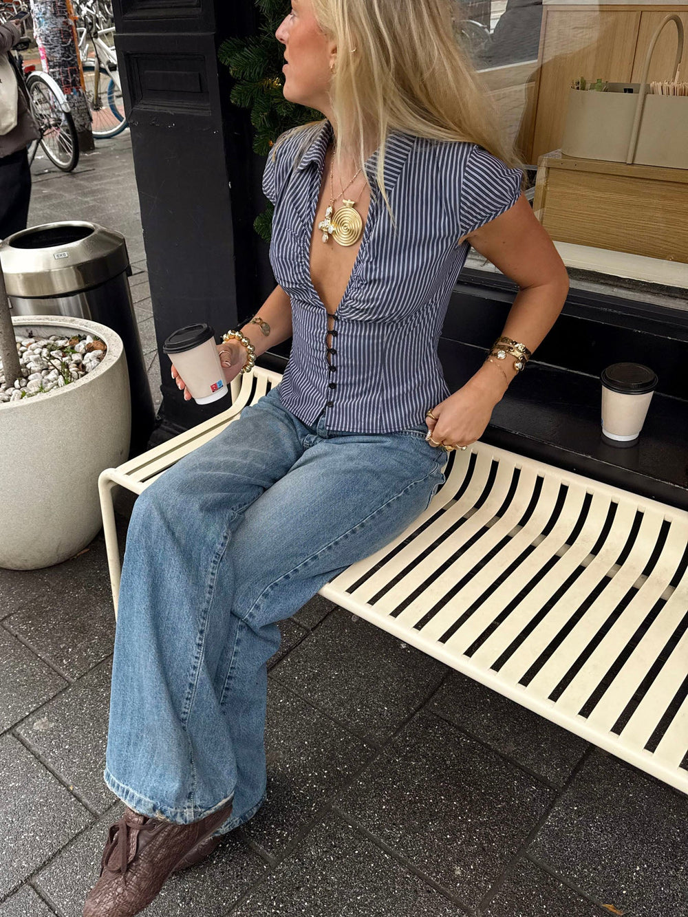 Scandivv striped shirt with cut out - Grey/white