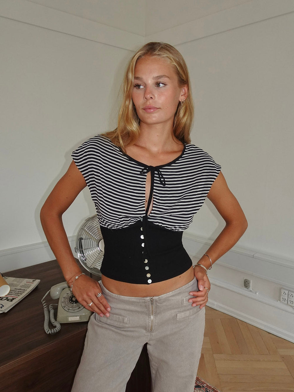 Bianca striped top with details - Black/White