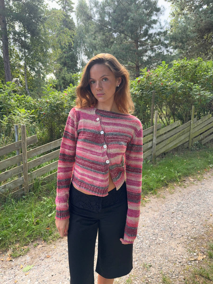 Bernie knit with buttons and stripes - Pink