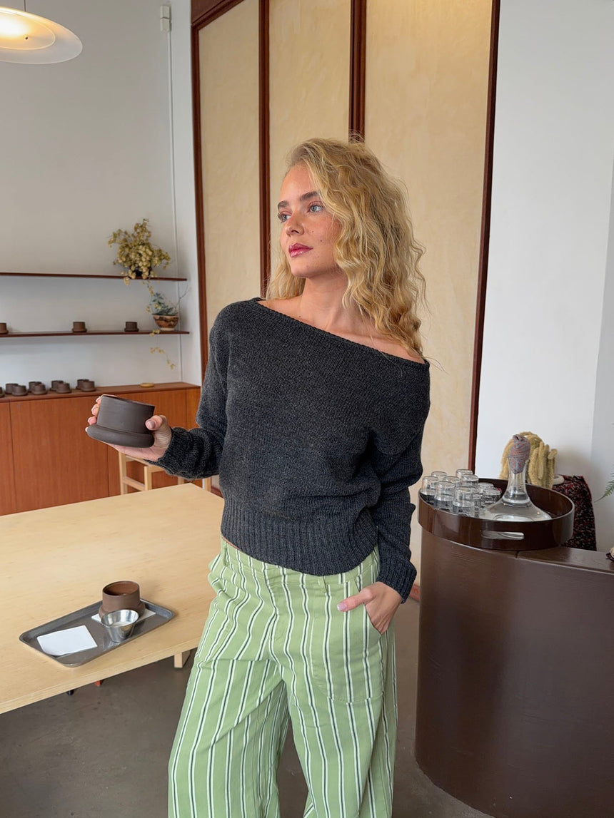 Loni one shoulder knit sweater in wool – Grey