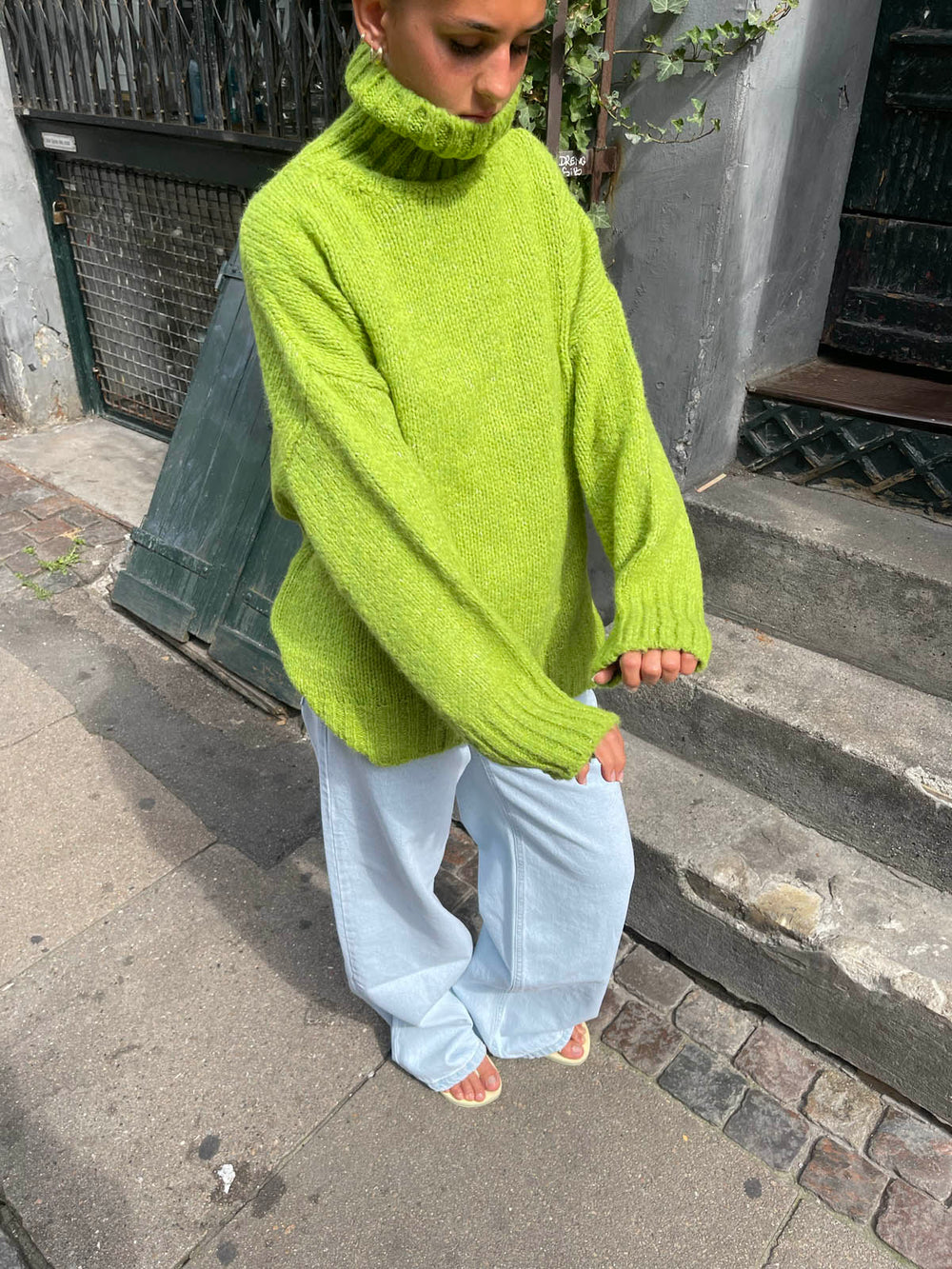 Valdamara oversized turtleneck – Lime Green