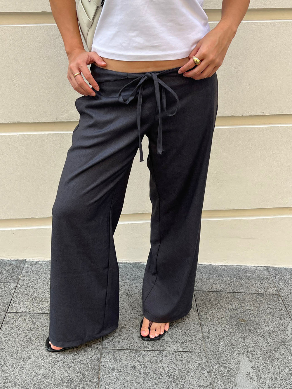 Nula suit pants with tie belt - Black