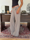 Vinna suit trousers with metal ring detail – Beige